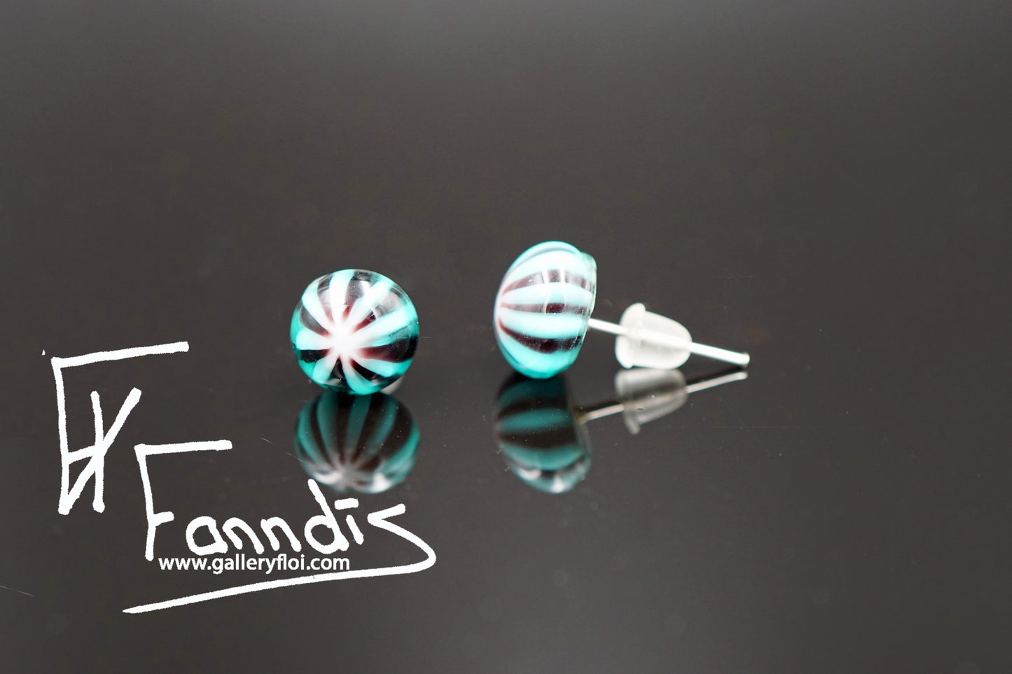 Einstök pinna eyrnalokkar lína sægrænn / Unique stud earrings line teal