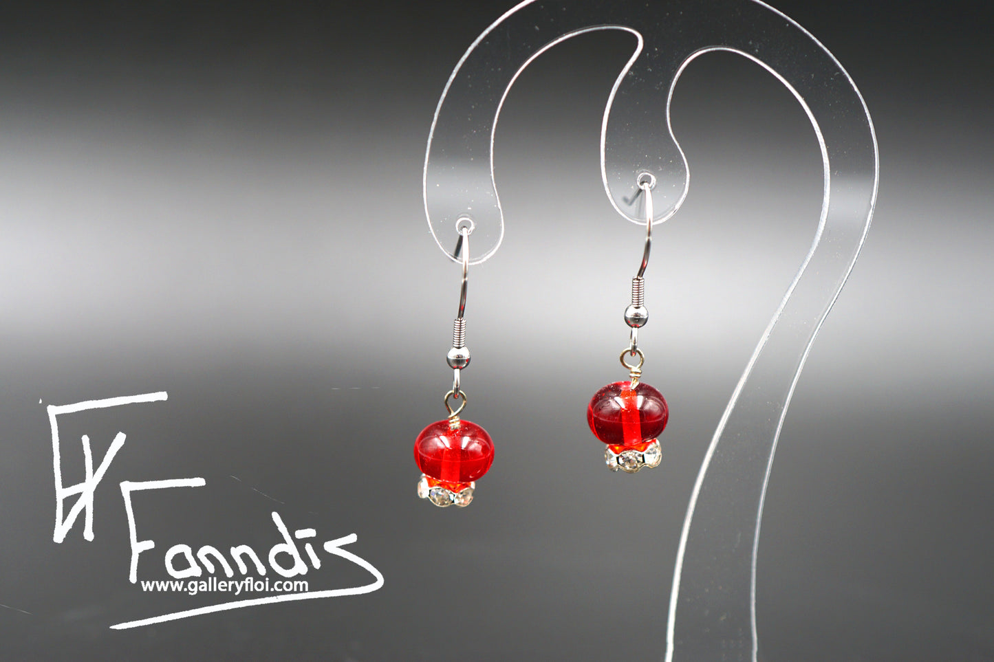 Eyrnalokkar Rauðir / Earrings Red