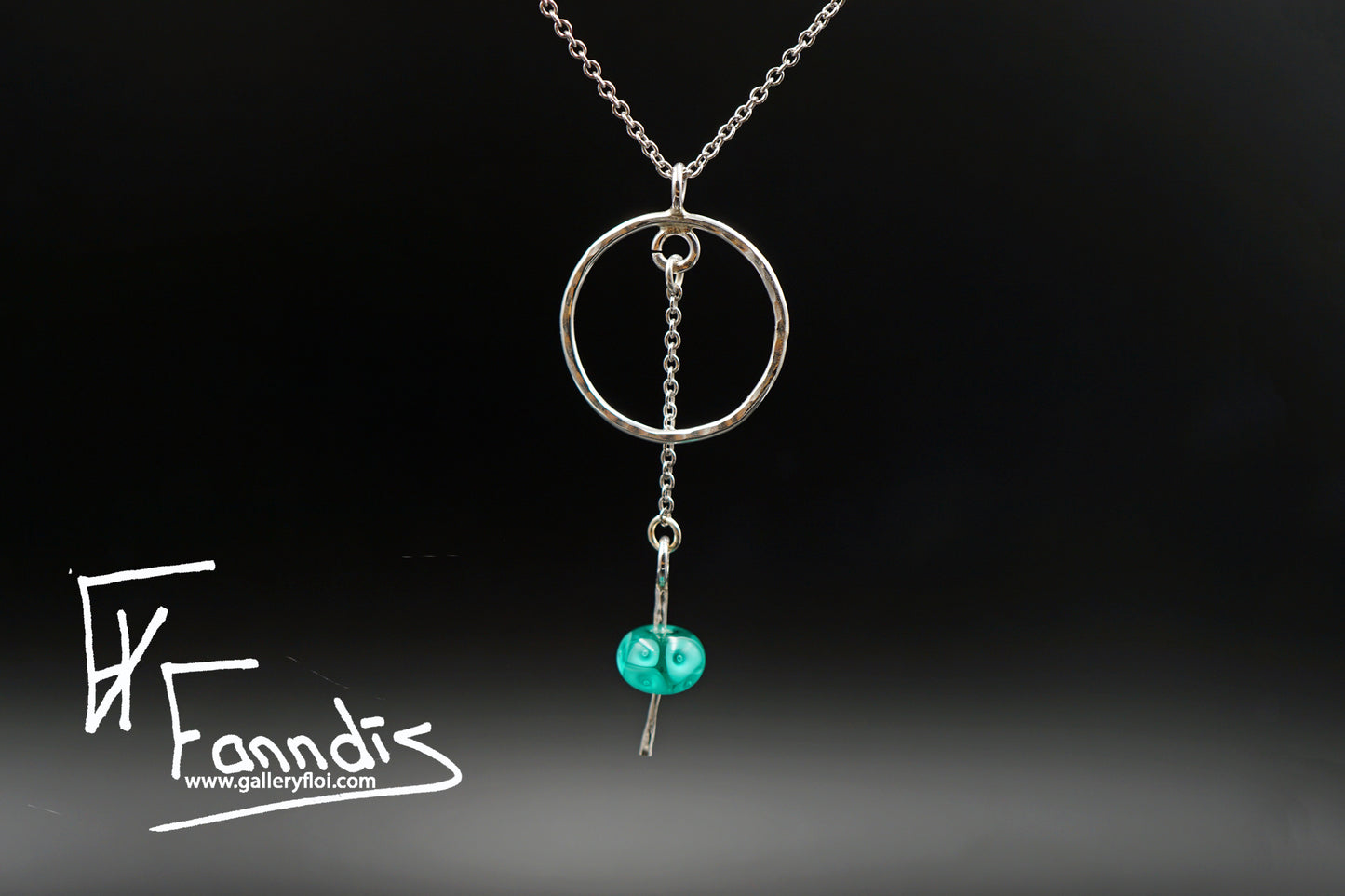 925 Silfur hálsmen með glerperlu / 925 Silver necklace with a glass bead