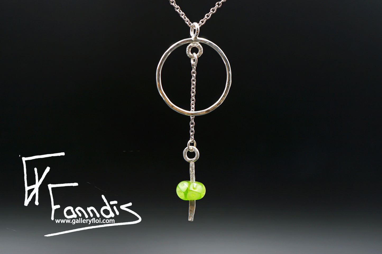 925 Silfur hálsmen með glerperlu / 925 Silver necklace with a glass bead