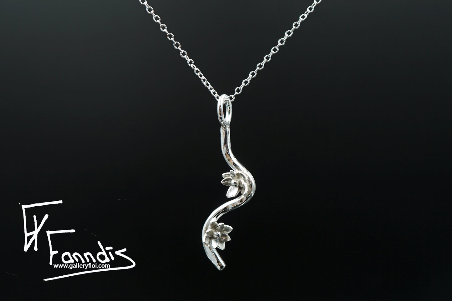 925 Silfur Blóma grein hálsmen / 925 Silver Flower branch necklace