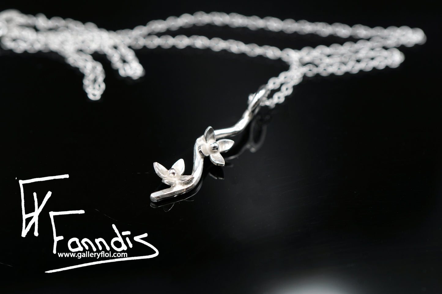 925 Silfur Blóma grein hálsmen / 925 Silver Flower branch necklace