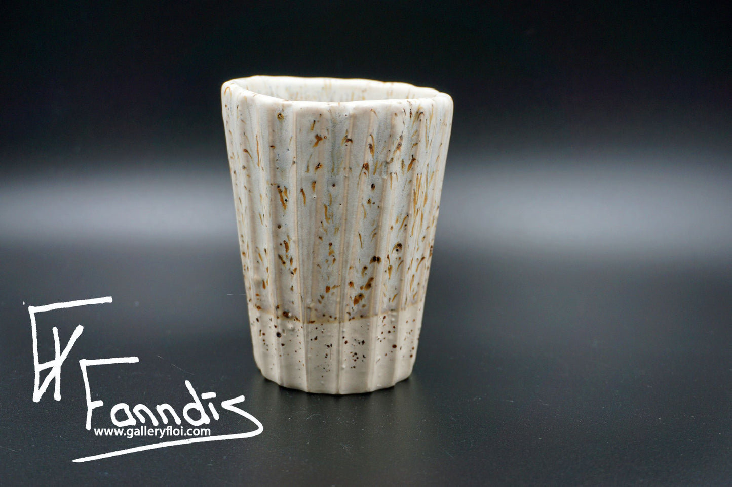 Bolli / Cups