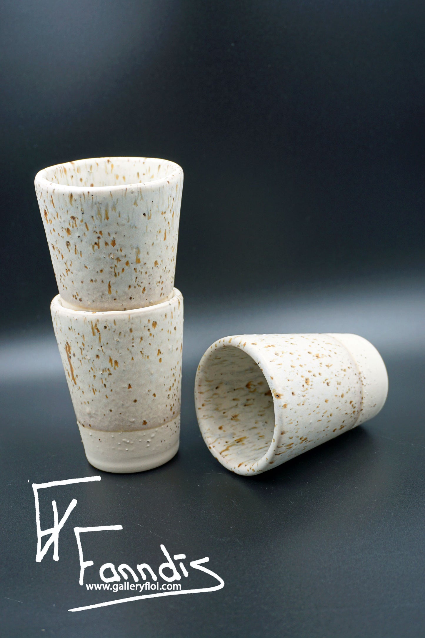 Bolli / Cups