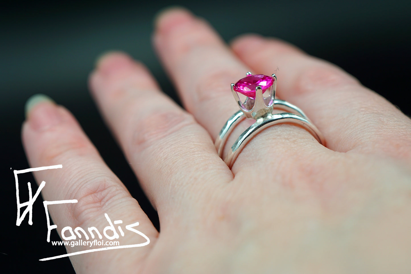 925 Silfur hringur með Zirkonia / 925 Silver ring with Zirkonia
