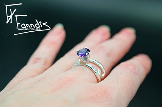 925 Silfur hringur með Zirkonia / 925 Silver ring with Zirkonia