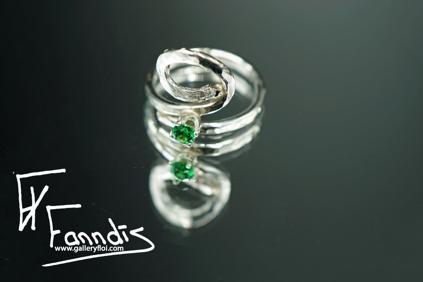 925 Silfur hringur með Zirkonia / 925 Silver ring with Zirkonia