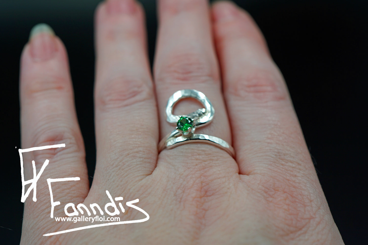 925 Silfur hringur með Zirkonia / 925 Silver ring with Zirkonia