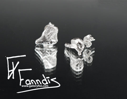 925 Sterling silfur pinna eyrnalokkar / 925 Sterling silver stud earrings