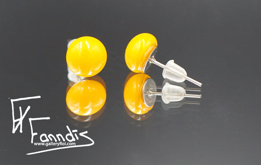 Einstök pinna eyrnalokkar Pastel Gulur / Unique stud earrings Yellow Pastel