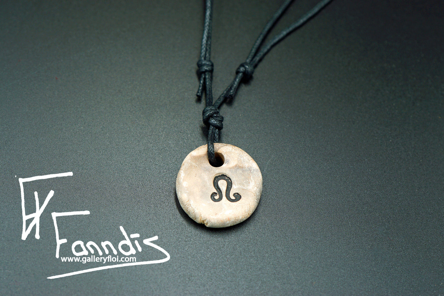 Stjörnumerkja hálsmen / Starsign necklace