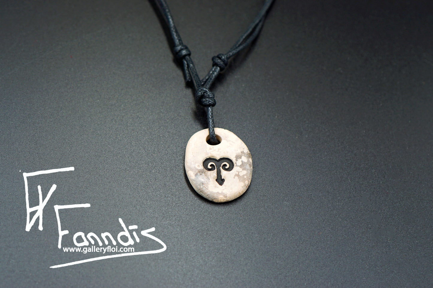 Stjörnumerkja hálsmen / Starsign necklace
