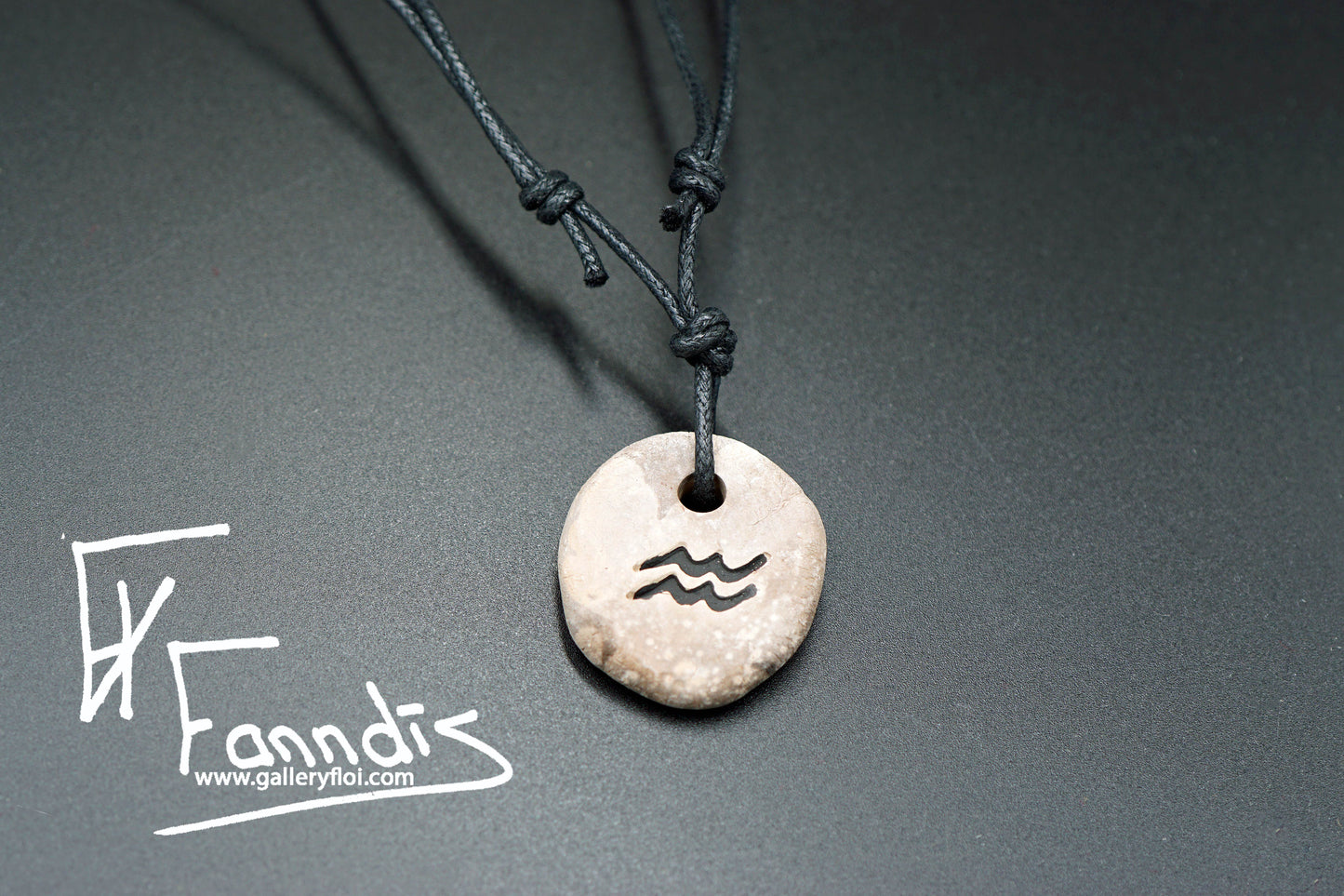 Stjörnumerkja hálsmen / Starsign necklace