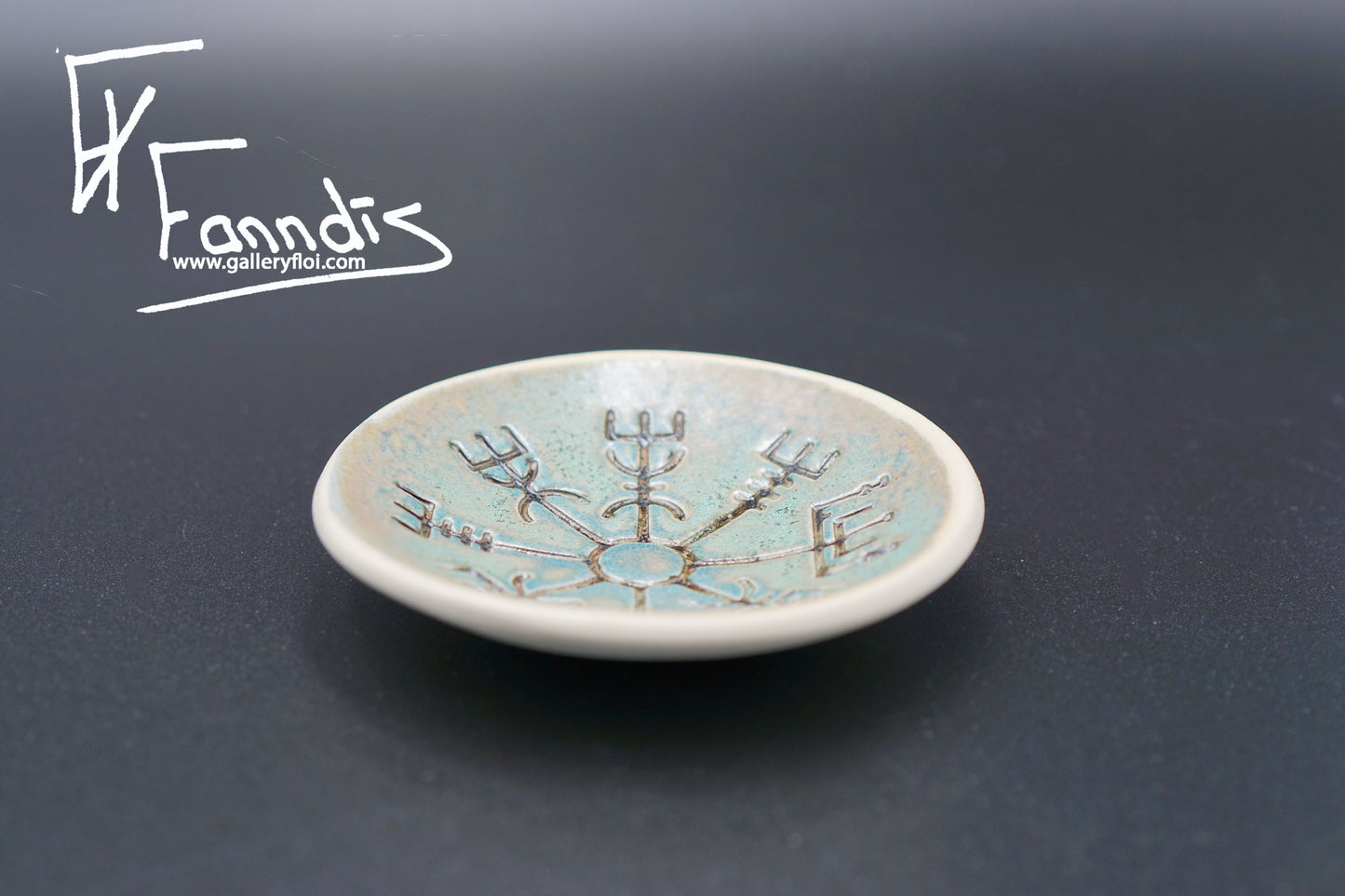Vegvísir skál / Wayfinder bowl