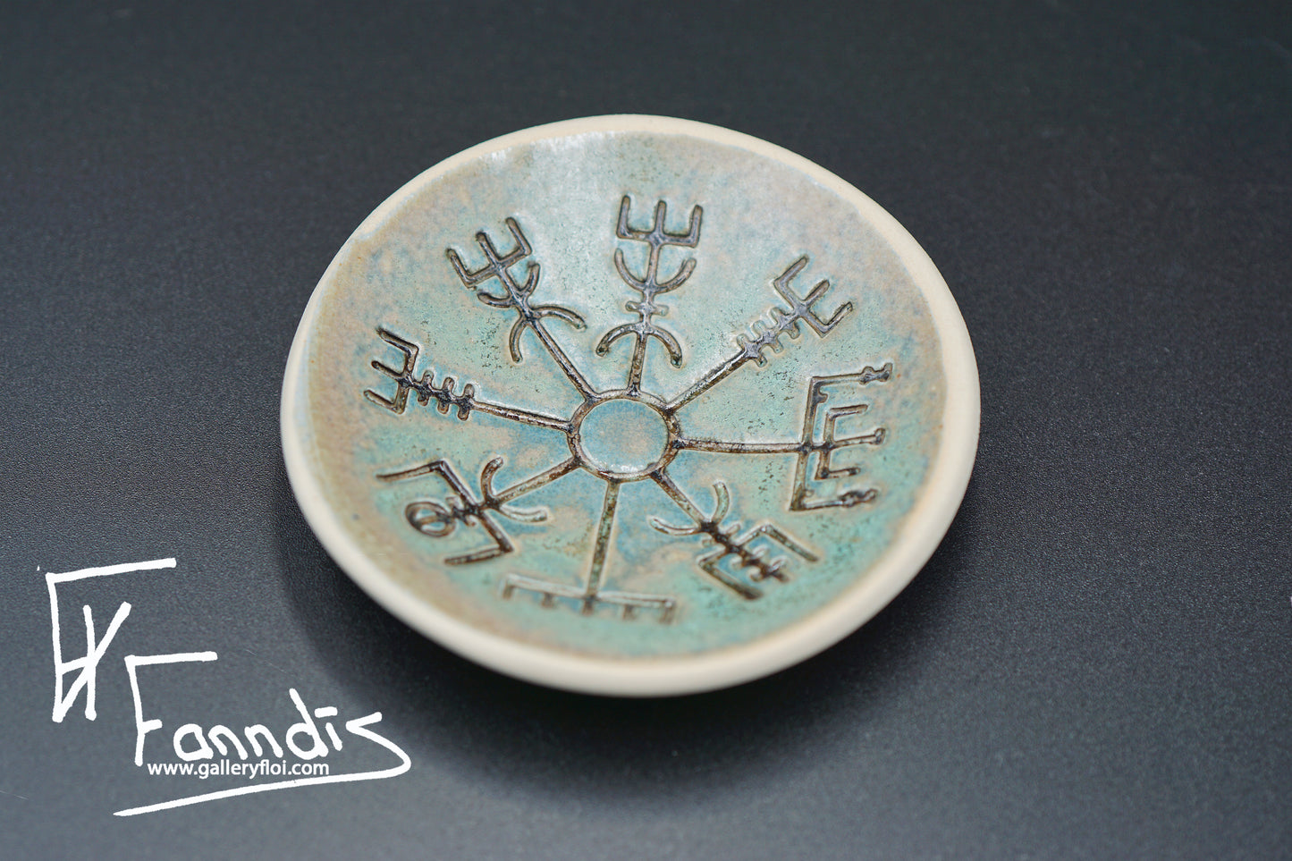 Vegvísir skál / Wayfinder bowl