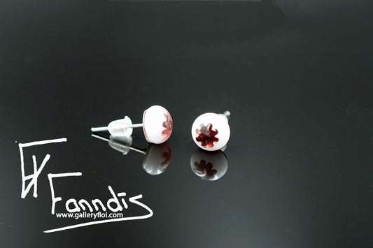 Einstök pinna eyrnalokkar blóm mið fjólublár / Unique stud earrings flower mid purple