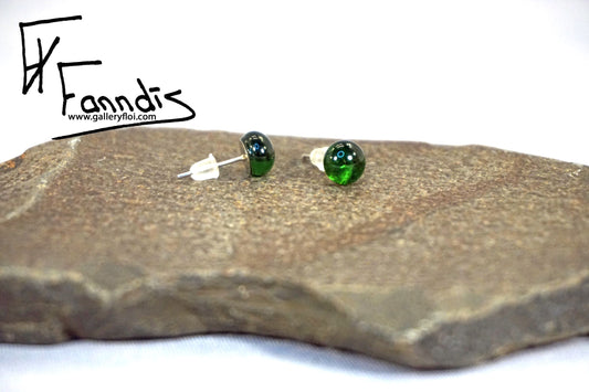 Einstök pinna eyrnalokkar Salvíu Grænn/ Unique stud earrings Sage Green