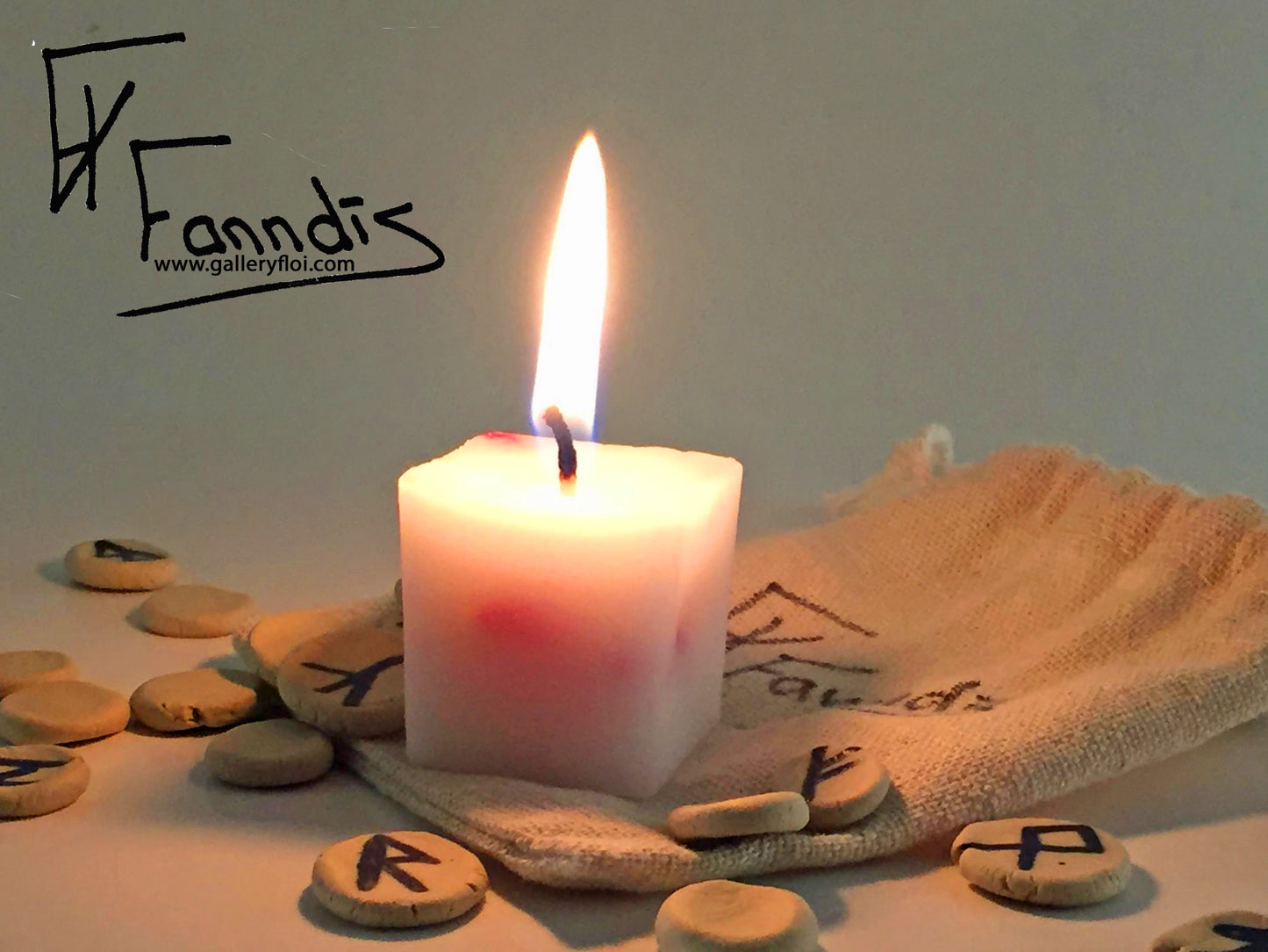 Spádóms rúna kerti / Prophecy rune candles