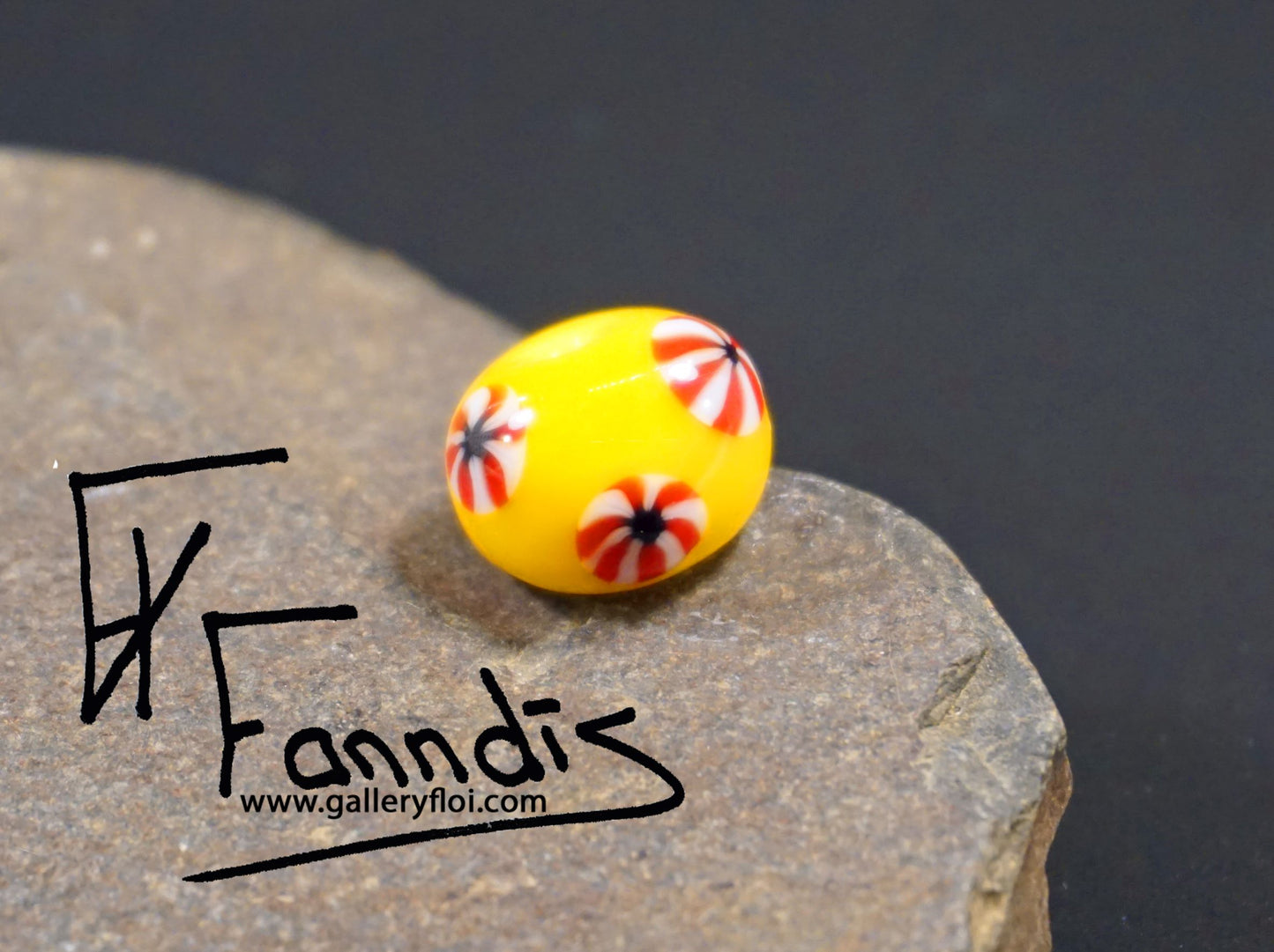 Víkinga glerperlur (söguleg eftirmynd) / Viking glass bead (historical replica)