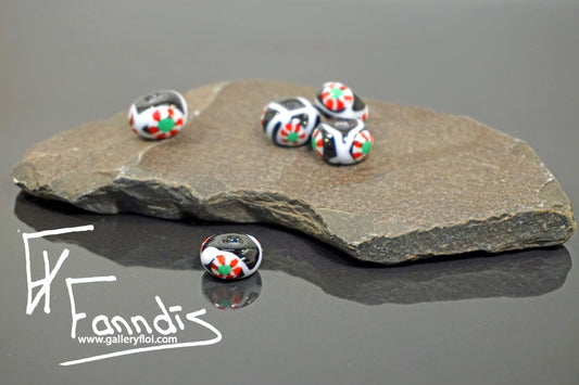 Víkinga glerperlur (söguleg eftirmynd) / Viking glass bead (historical replica)