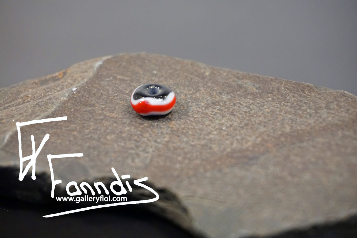 Víkinga glerperlur (söguleg eftirmynd) / Viking glass bead (historical replica)