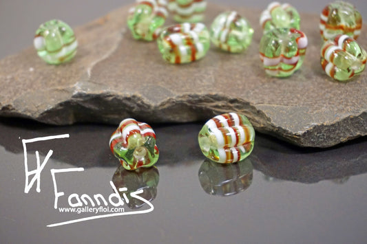 Víkinga glerperlur (söguleg eftirmynd) / Viking glass bead (historical replica)