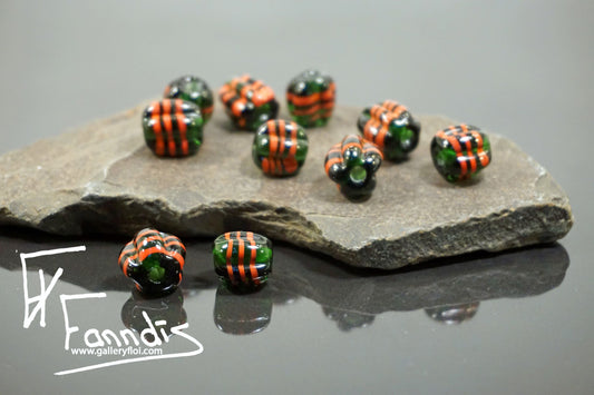 Víkinga glerperlur (söguleg eftirmynd) / Viking glass bead (historical replica)