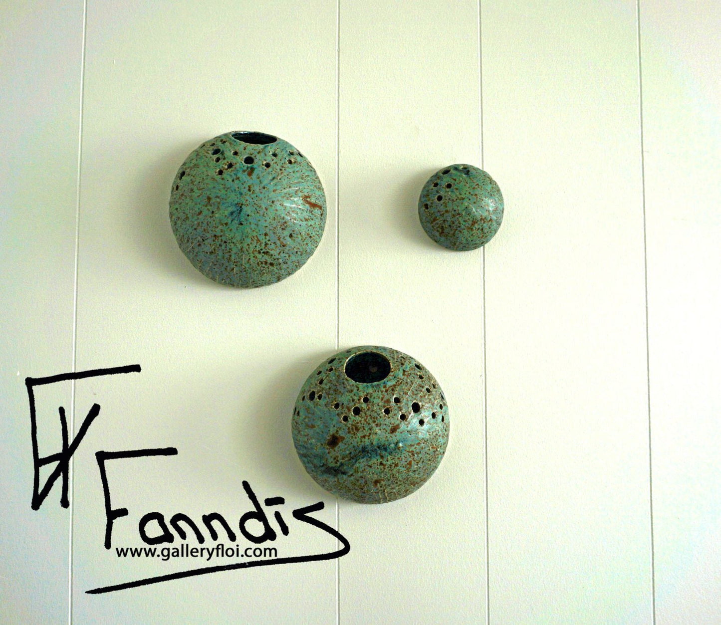 Flói vegg blómavasi / Flói wall flower vase