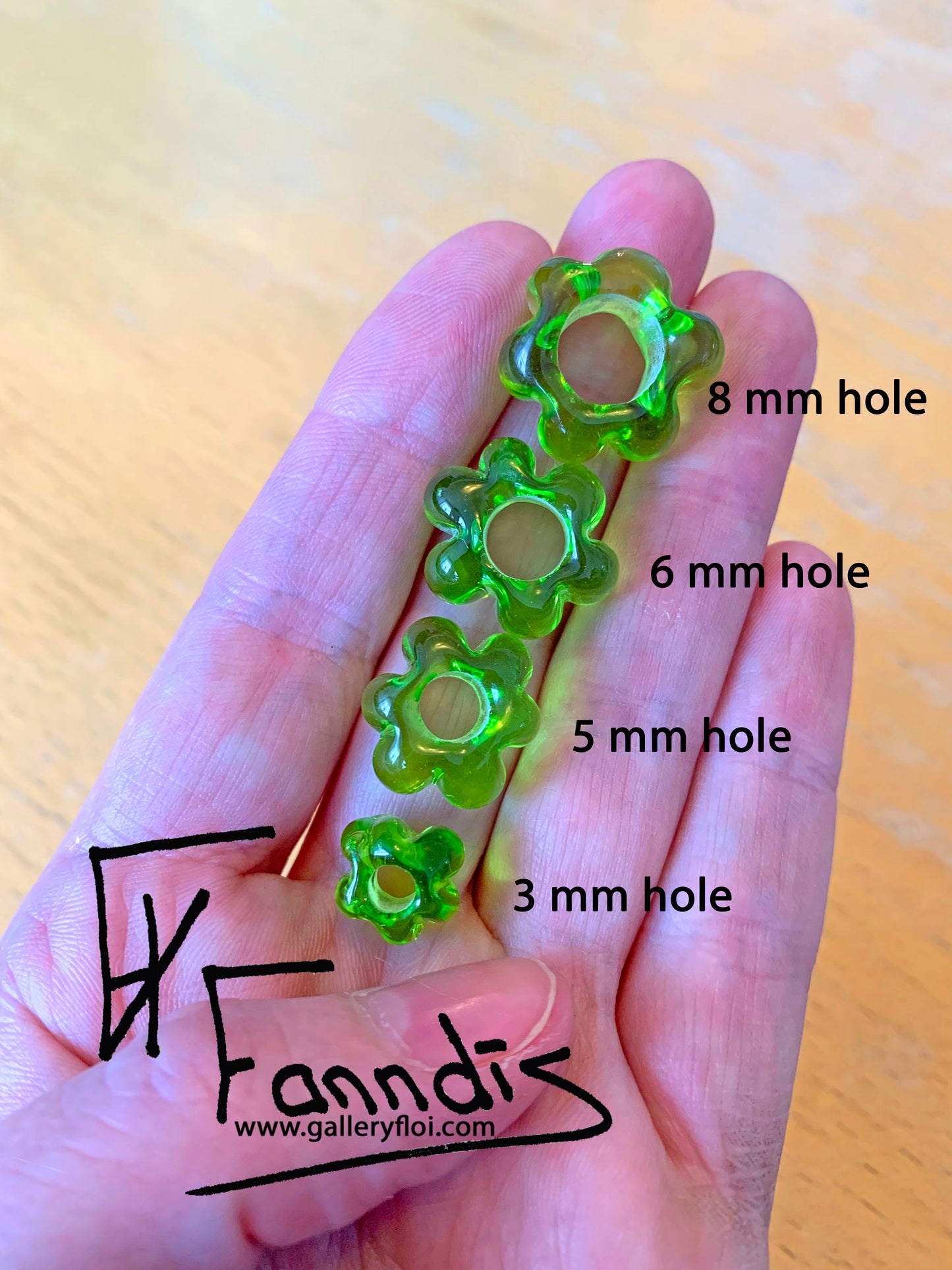 Víkinga glerperlu hárskraut DK Grænt Gras / Viking glass bead hair accessories DK Green Grass