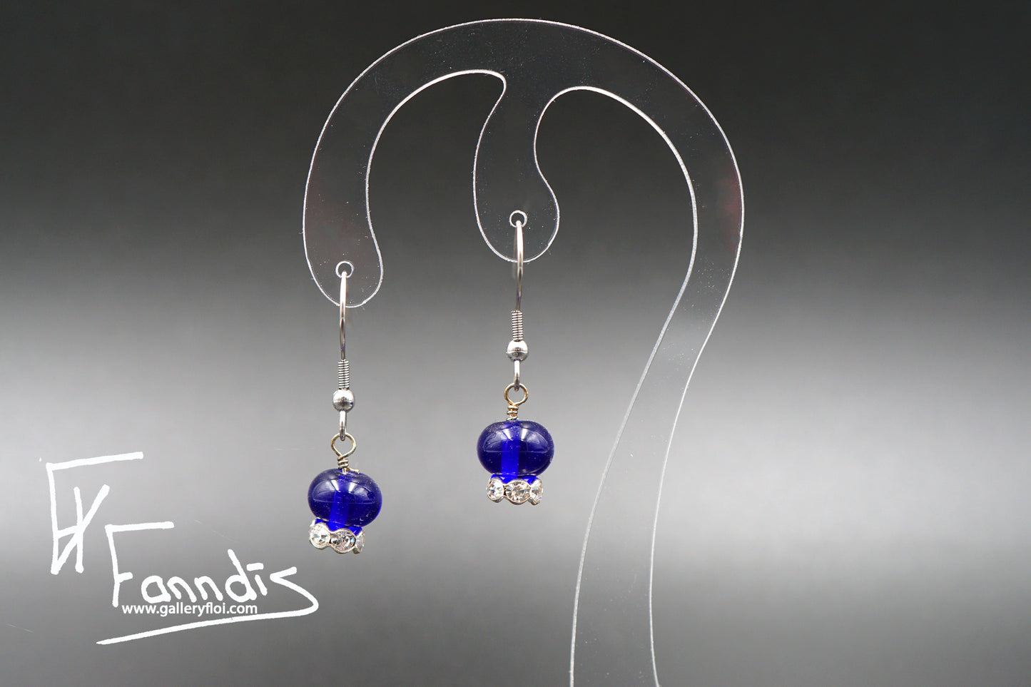 Eyrnalokkar Kóbalt blár / Earrings Cobalt Blue