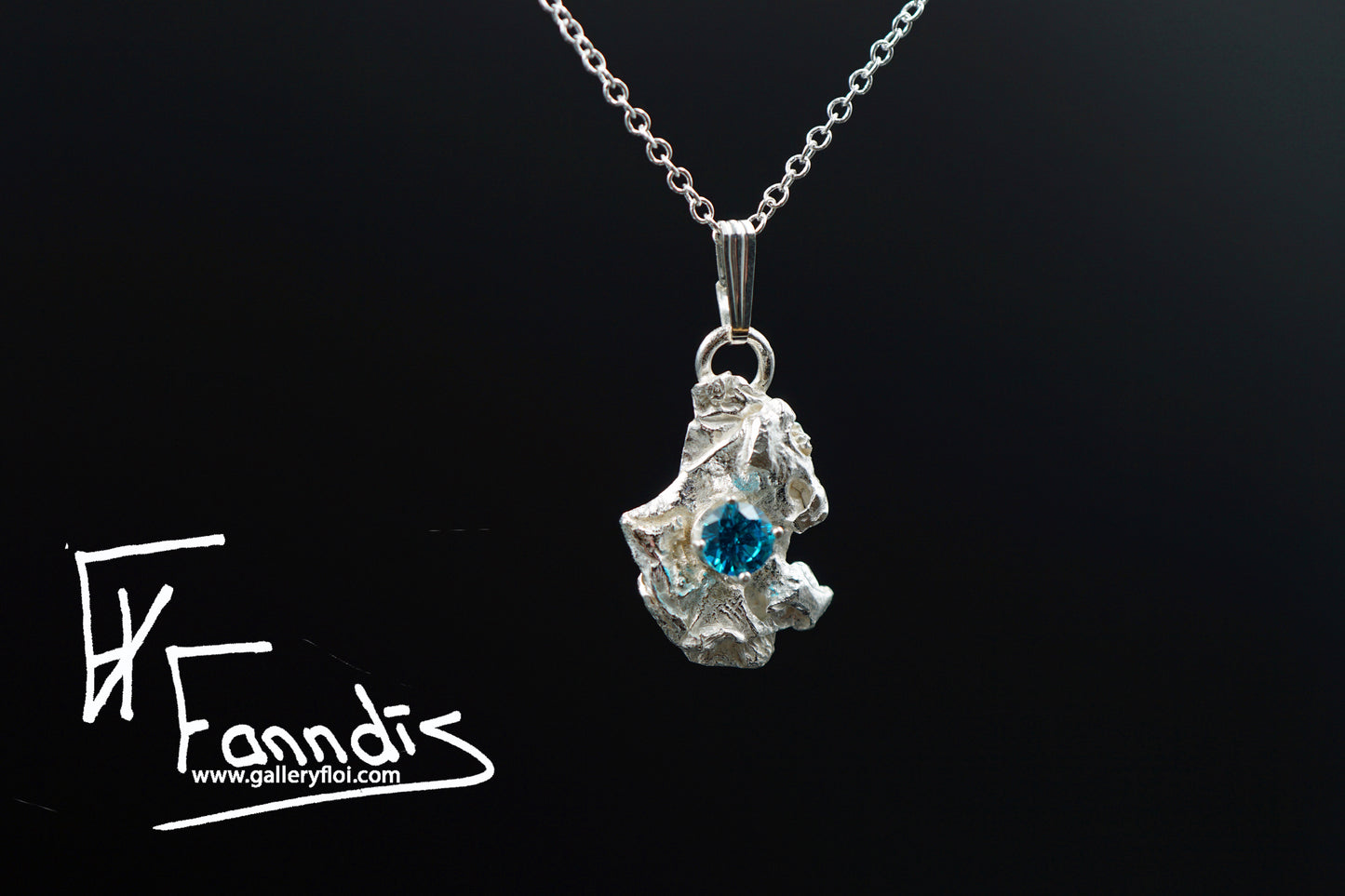 Sterling silver necklace with cubic Zirkonia