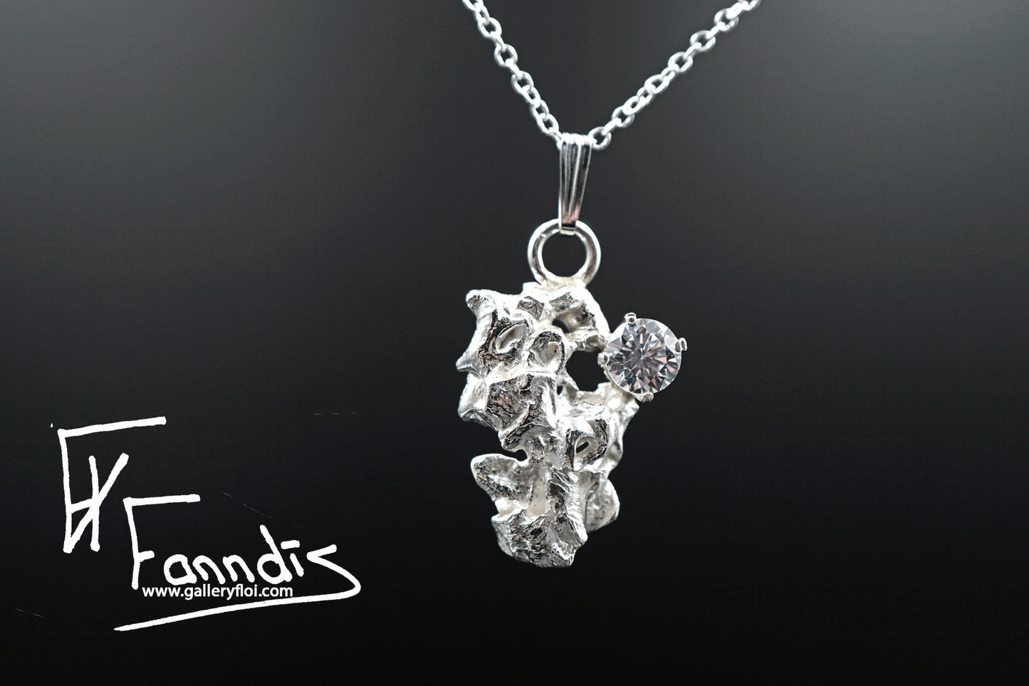 Sterling silver necklace with cubic Zirkonia