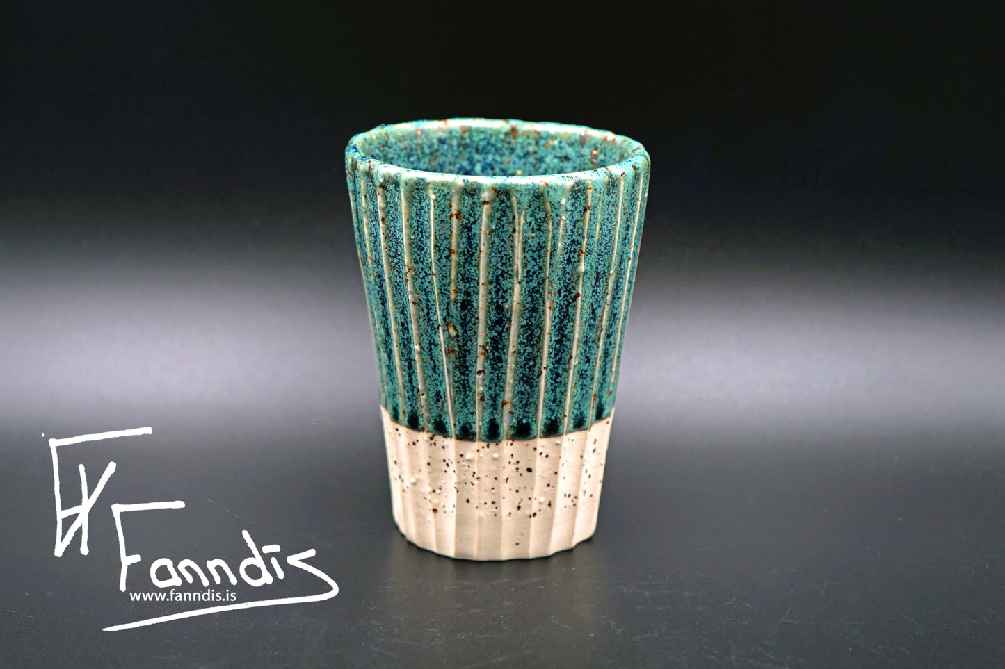 Bolli með hrauni / Cup with lava (300 ml)