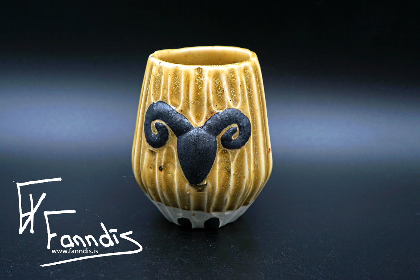 Sauðfjár bolli með hrauni /Sheep cup with lava (250 ml)