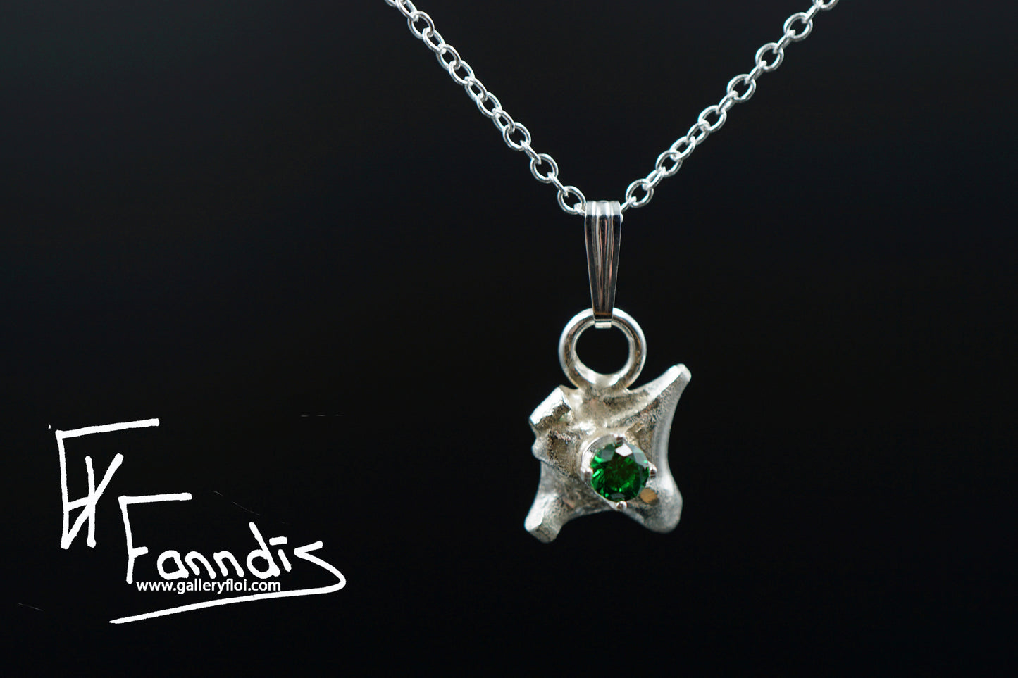 Sterling silver necklace with cubic Zirkonia