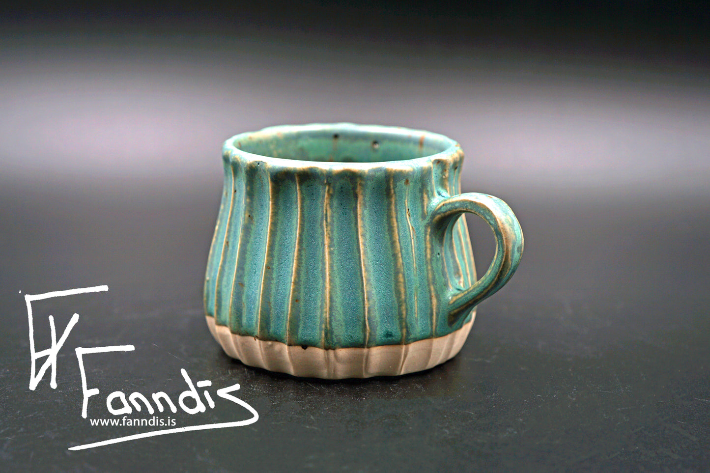 Bolli með hrauni / Cup with lava (150 ml)