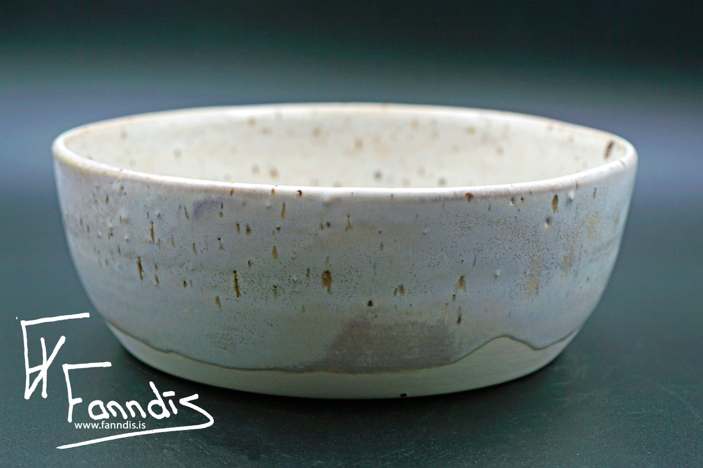 Eldföst skál með hrauni / Cooking bowl with lava (1,000 ml)