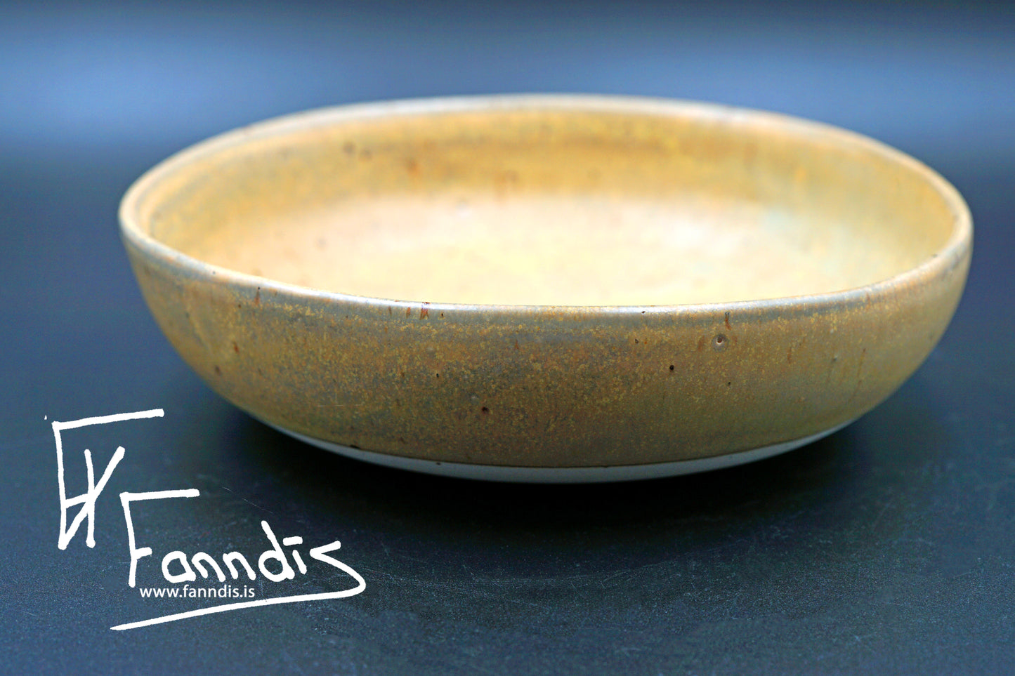 Eldföst skál með hrauni / Cooking bowl with lava (130-3,440 ml)