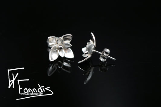 925 Silfur blóma eyrnalokkar / 925 Silver flower earrings