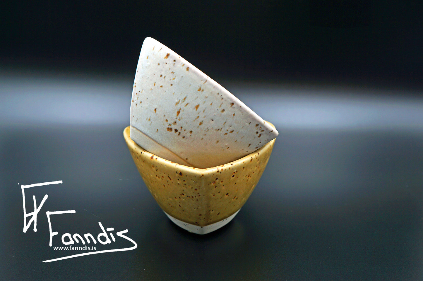 Skál með hrauni / Bowl with lava (180 - 2,000 ml)