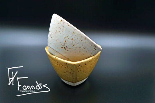 Skál með hrauni / Bowl with lava (180 - 2,000 ml)