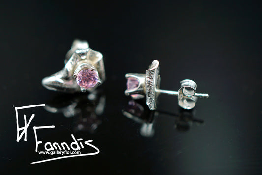 925 Silfur pinna eyrnalokkar með Zirkonia / 925 Silver stud earrings with Zirkonia