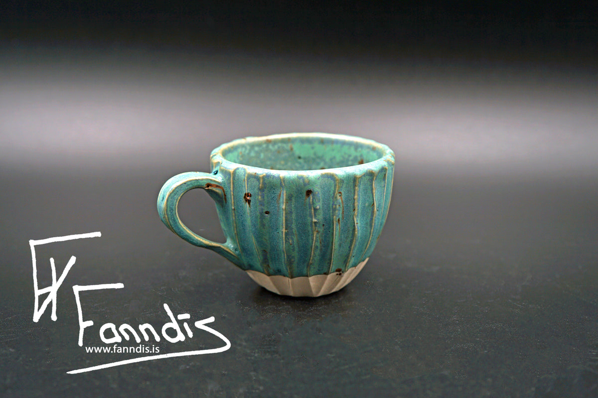 Expresso bolli með hrauni / Expresso cup with lava (50 ml)