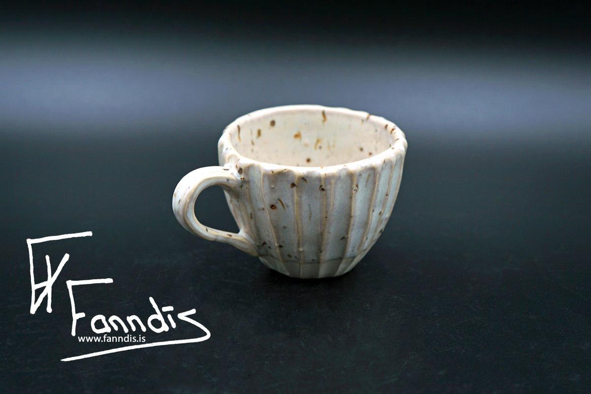 Expresso bolli með hrauni / Expresso cup with lava (50 ml)