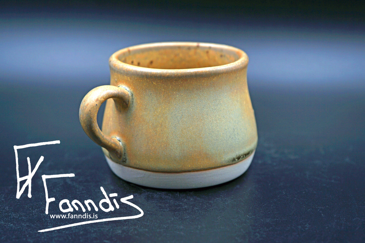 Kaffi bolli með hrauni / Coffee cup with lava (150 ml)