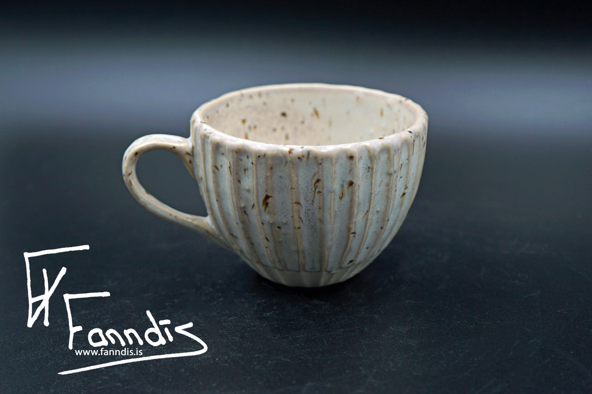 Kaffi bolli með hrauni / Coffee cup with lava (180 ml)