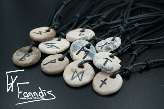 Víkinga rúna hálsmen / Viking rune necklace