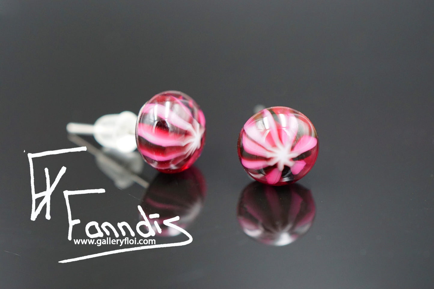 Einstök pinna eyrnalokkar lína bleik dama / Unique stud earrings line pink lady