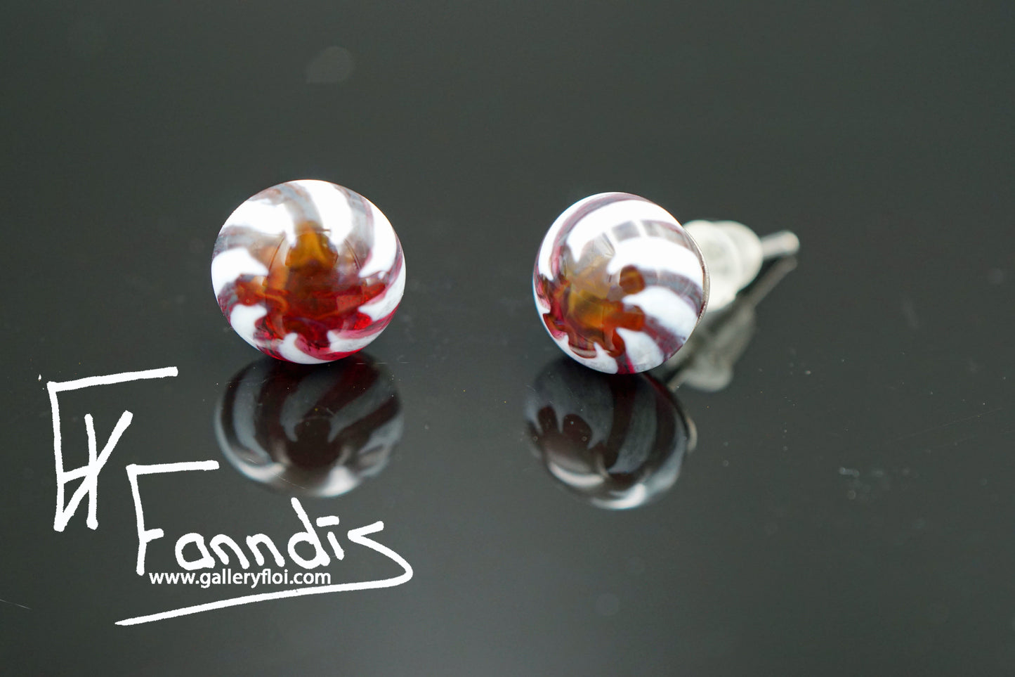 Einstök pinna eyrnalokkar twist bleik dama / Unique stud earrings twist pink lady