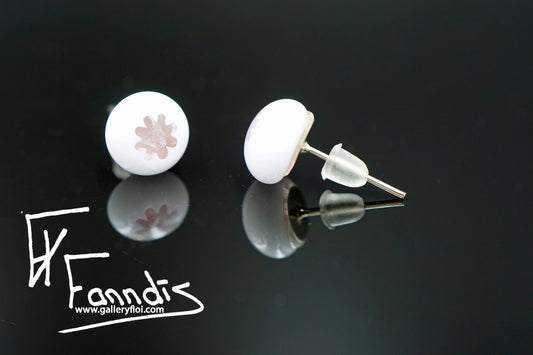 Einstök pinna eyrnalokkar blóm rósakvars / Unique stud earrings flower rose quartz